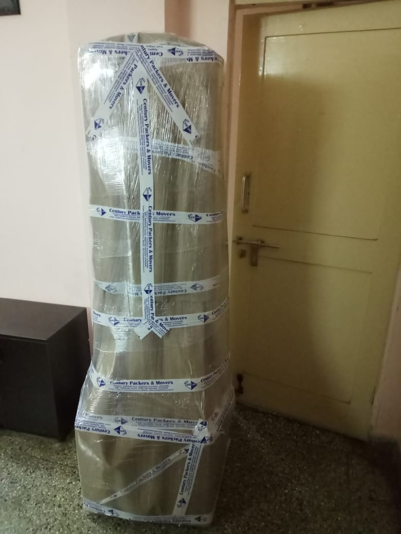 Loading truck for Bangalore to Hyderabad shifting